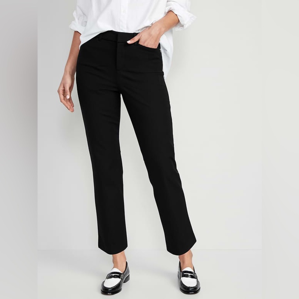 Old Navy black capris